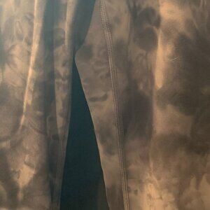 Lululemon Like New Leggings, Flare Gray Camouflage Size 10